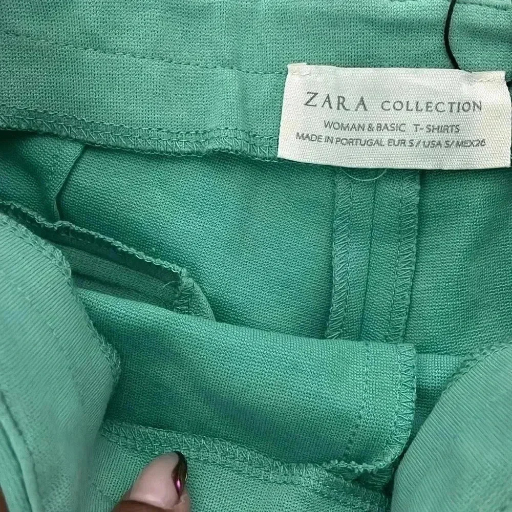 Zara Basic High Waisted Shorts - Picture 3 of 10